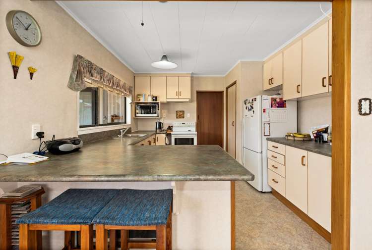 5 Swansea Place Tamatea_13