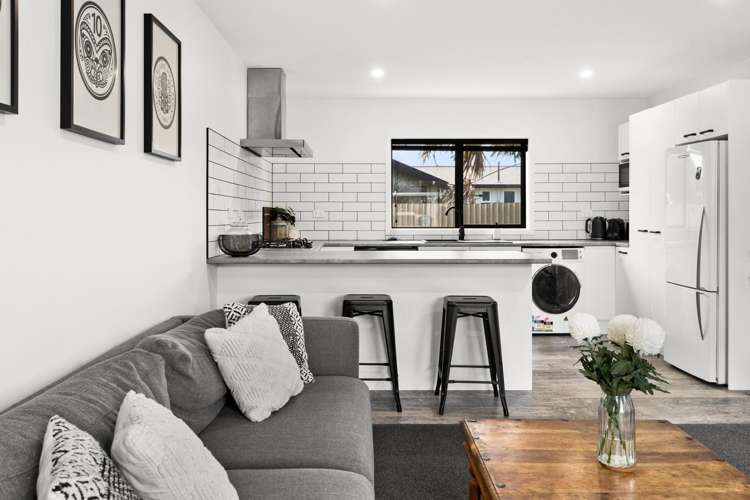 35 Flanders Avenue Onekawa_18