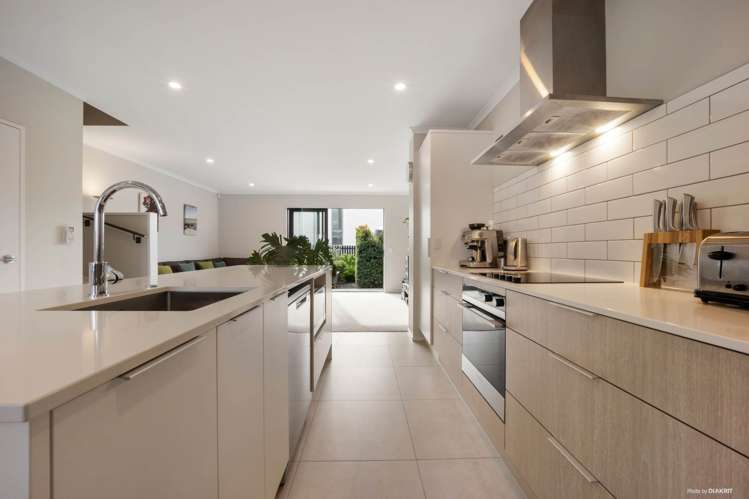 7 Tarakoi Road Hobsonville_5