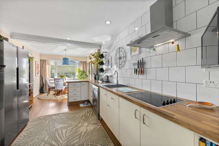 2/14 Tamatea Road Taupo_5