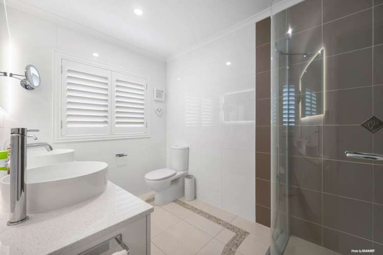 105B Beach Road Mellons Bay_7