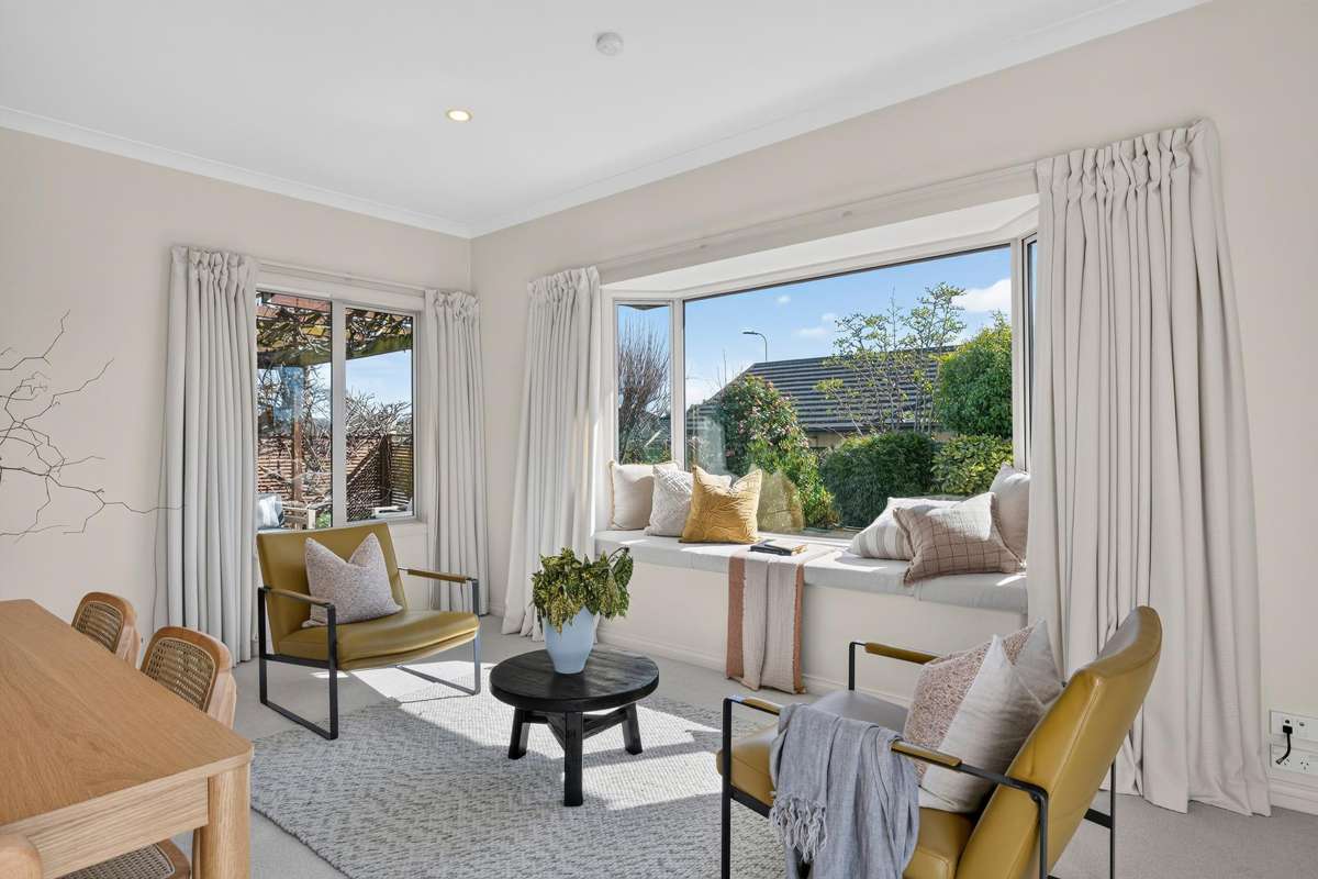 6 Ladbrook Ln_2
