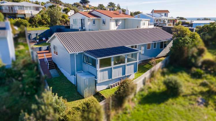 24a Hiwi Crescent Titahi Bay_14
