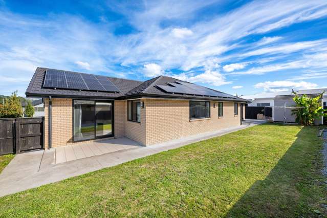 16 Spitfire Drive Burleigh_1