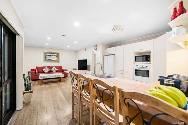 18 Ambleside Drive Northpark_10