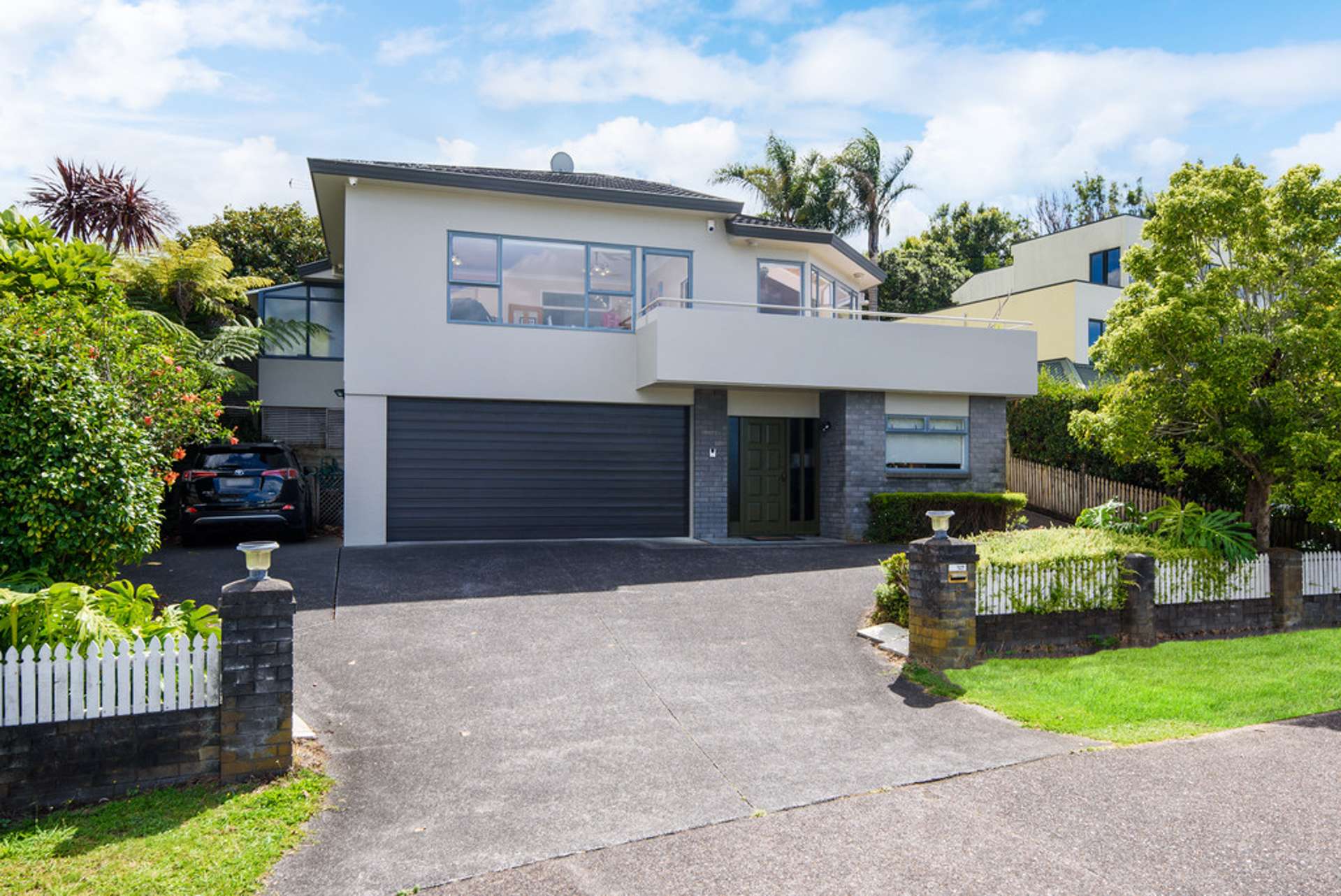 8 Saint Thomas More Lane Glenfield_0