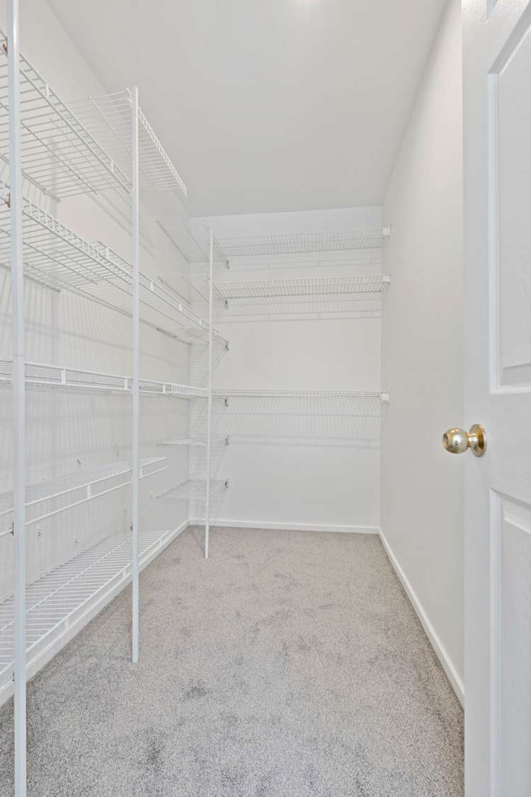 31 Makora Road Massey_16