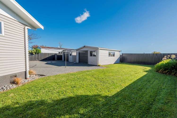 9 Featherston Street Levin_15