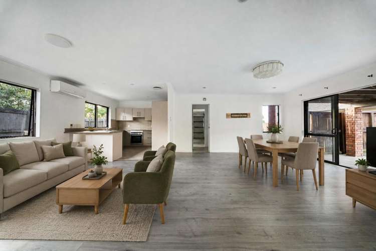 8 Carisbrook Crescent_2