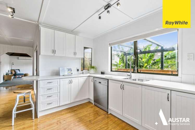 18A Lynbrooke Avenue Blockhouse Bay_3