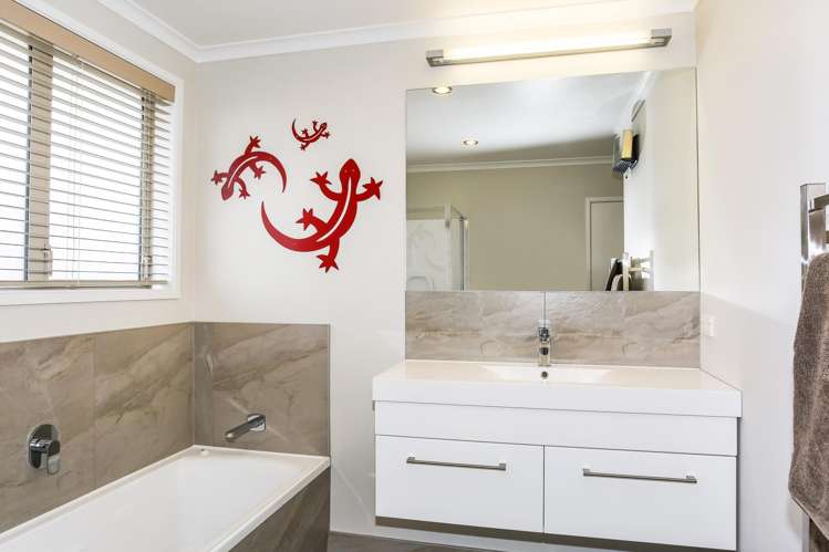 53 Westmuir Crescent Pokeno_12