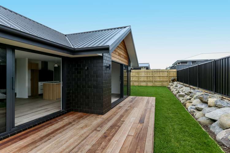 49 Coby Sydney Drive Bell Block_17