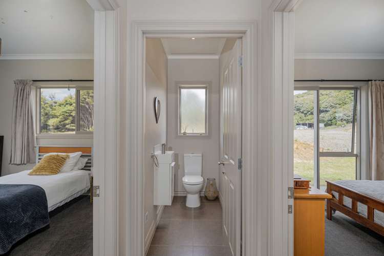 121 Fagan Lane Kaimarama_17