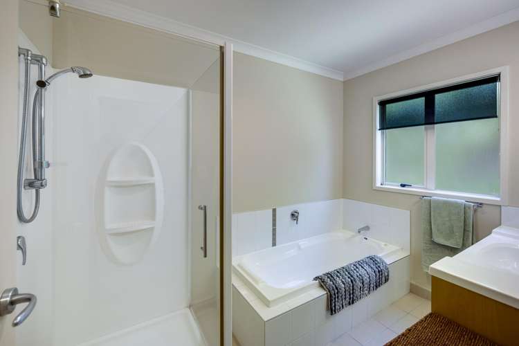 17 Blythfield Place Taradale_15