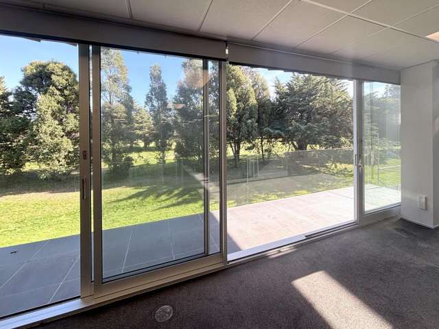 7/9 Sir Gil Simpson Drive Burnside_2