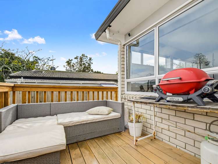 2/33F Springs Road Parakai Helensville_19