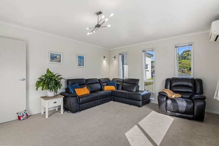 74 Washbourn Drive Richmond_6