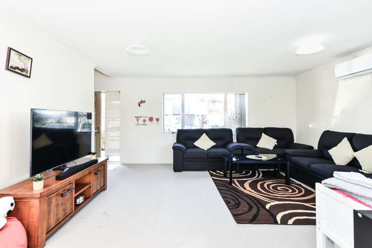 1 Rene Way Huntington_6