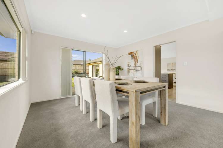 12 Duntrune Road Flat Bush_13