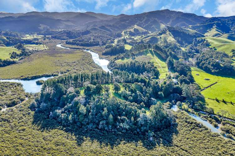 2044 Whananaki North Road Whananaki_2