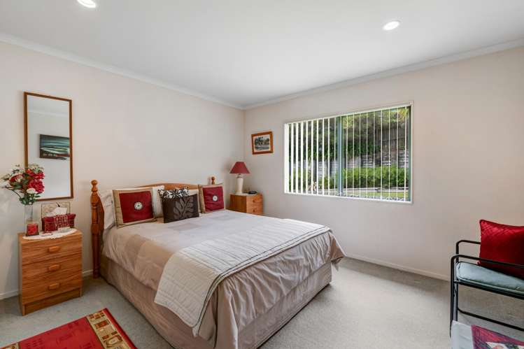 36 Black Teal Close Unsworth Heights_7