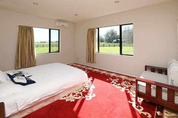 184b Holland Road Puketaha_13