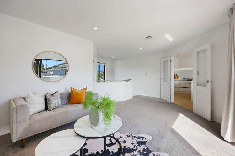 2/30 Eastern Beach Road Bucklands Beach_5