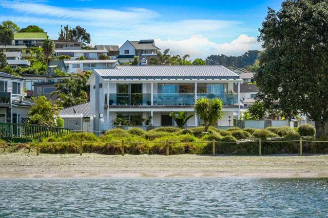 Front & Centre in Snells Beach's Waterfront Mecca