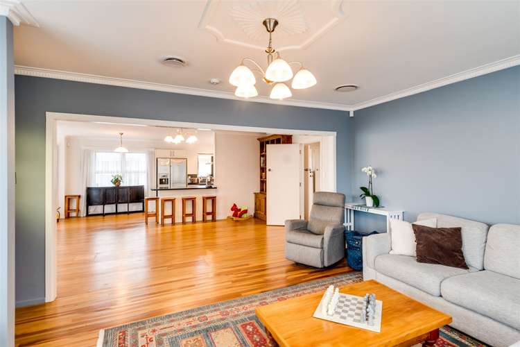 10 Meeanee Quay Westshore_9