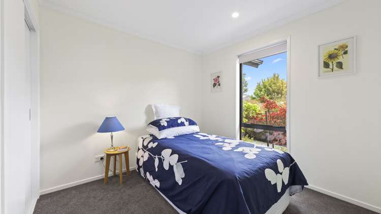 4 Laly Haddon Place Matakana_16