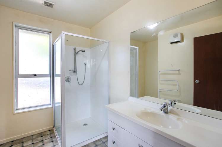 26 Gibson Drive Hornby_9