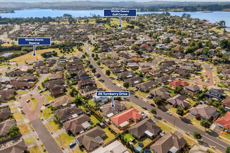 25 Turnberry Drive Wattle Downs_20