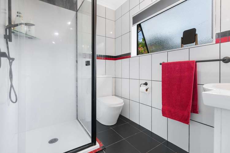 78 Lockington Road Aongatete_12