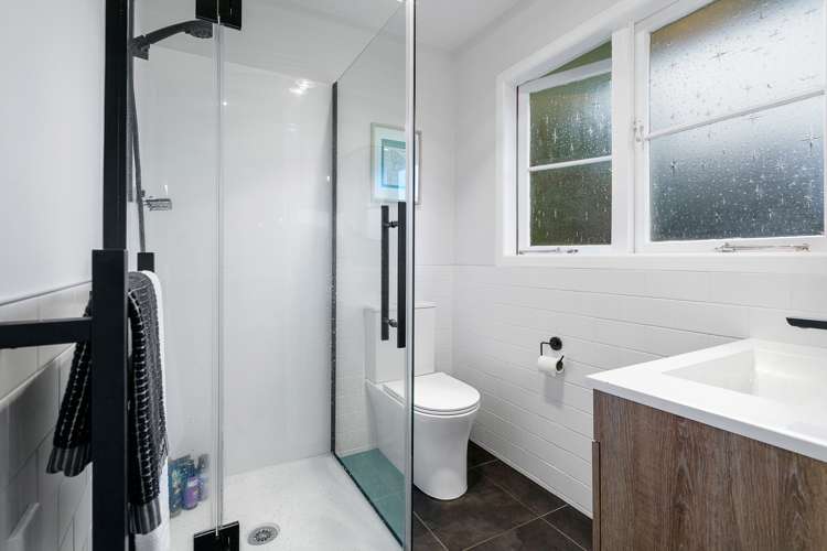 76 Raleigh Street Leamington_8