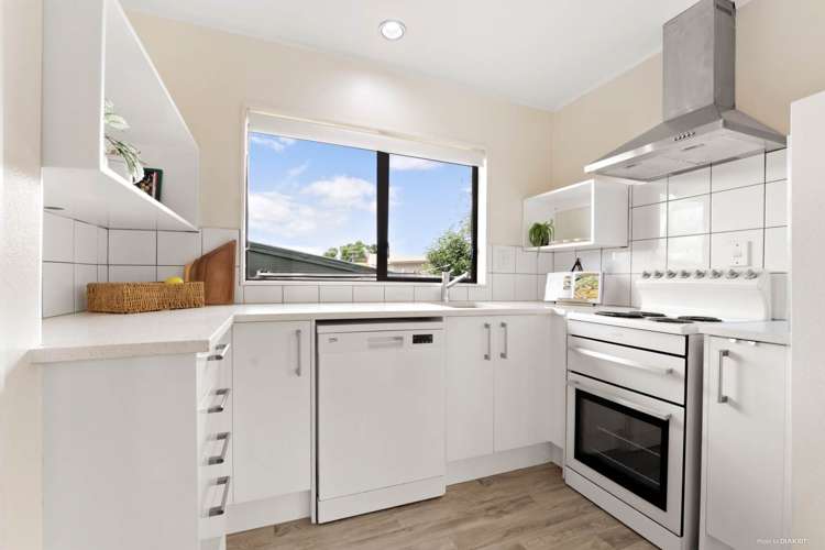 2/104 Blockhouse Bay Road Avondale_8