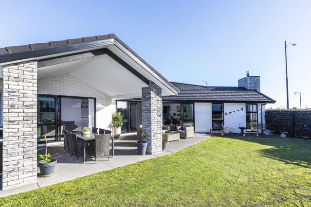 160 Southfield Drive Lincoln_1