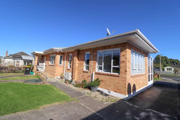 206 Kuranui Street Thames_21
