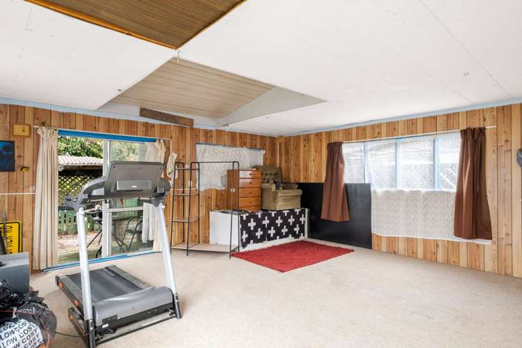 212 Tyndall Road Outer Kaiti_21