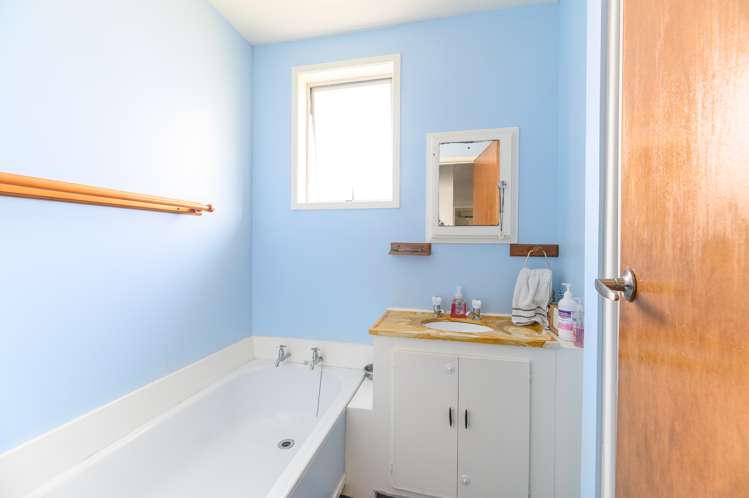 16 Pukeroa Place Papakura_16