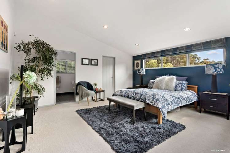 16 Hazel Glen Bayview_11