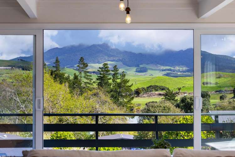 26 Smith Street Raglan_49