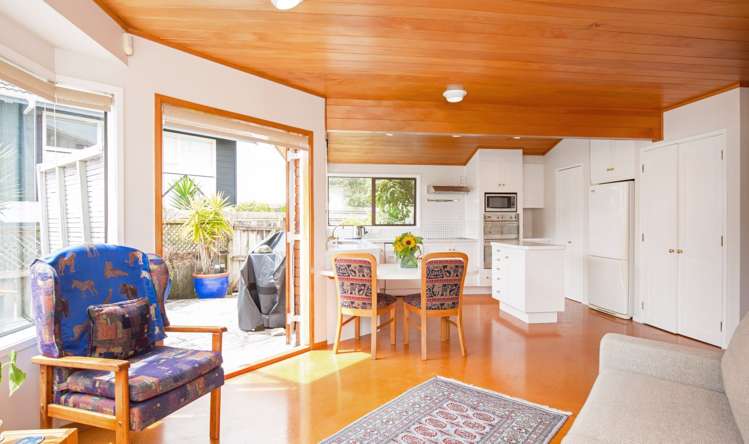 1/62 Aberdeen Road Campbells Bay_12