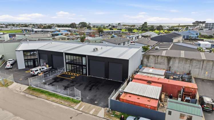 1/6 Market Place Papamoa_16