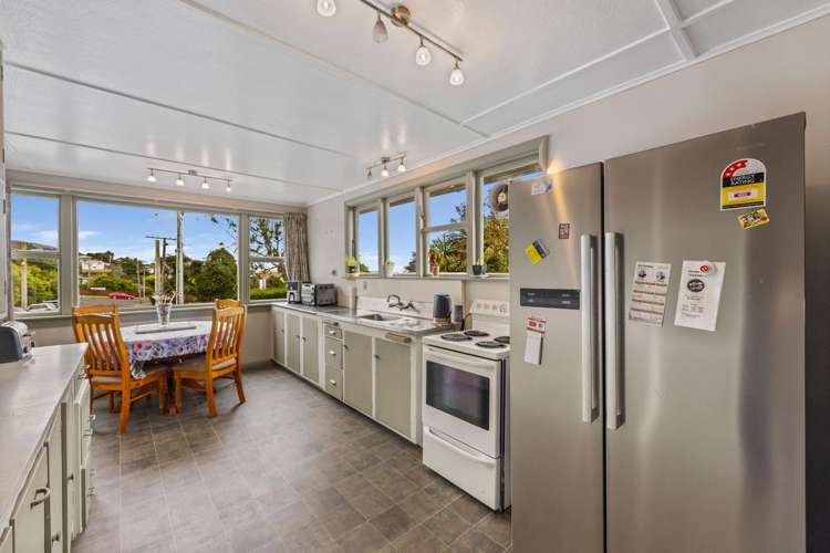 10 Thesis Street Halfway Bush_6