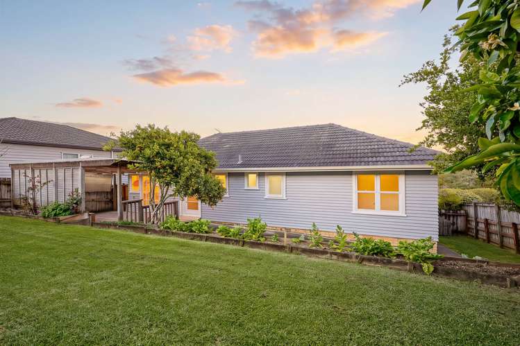 82 & 82A Sunnybrae Road Hillcrest_24