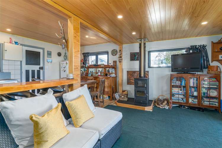 1107 Mataikona Road Mataikona_8