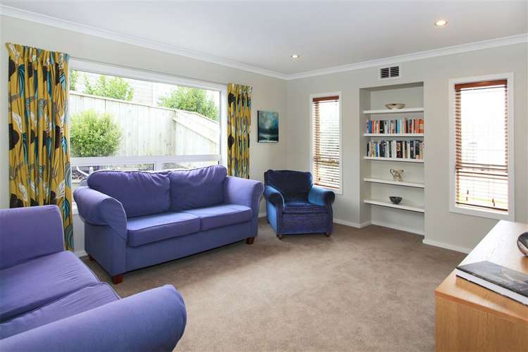 14 Paparoa Crescent Aotea_10