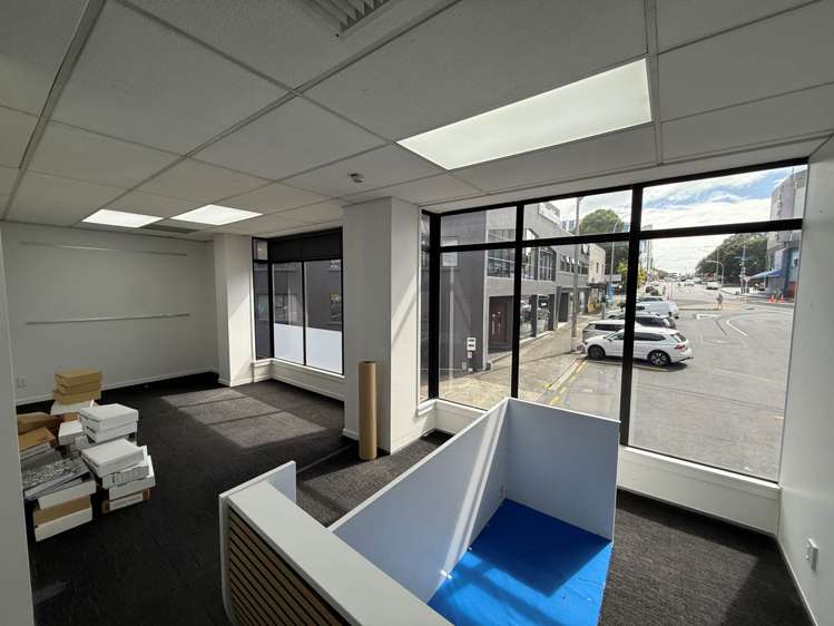 25 Davis Crescent Newmarket_1