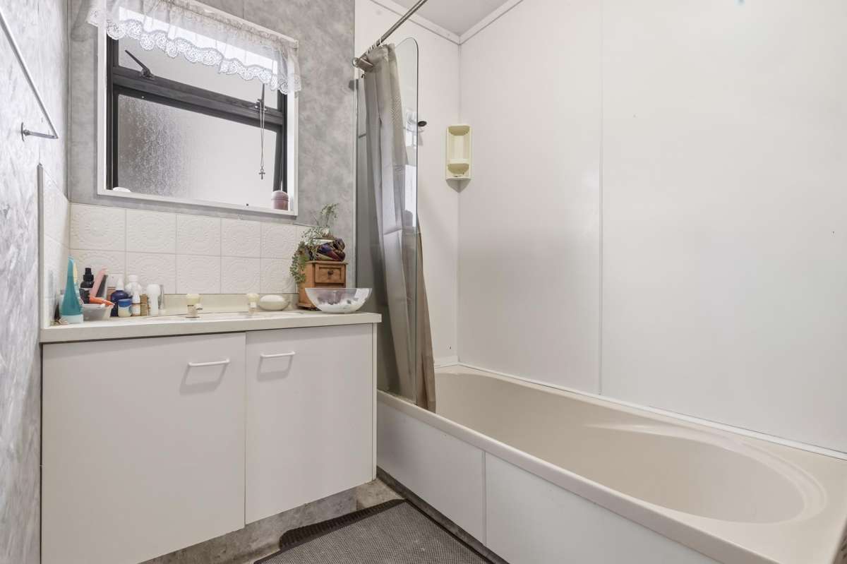 2/227 Rifle Range Road_1