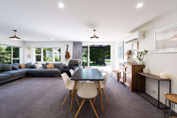 7 Rakiura Parade Otatara_5